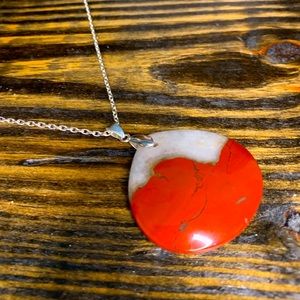 Beautiful Pendant Necklace. Natural stone pendant about 1.75”. Necklace 21.5”